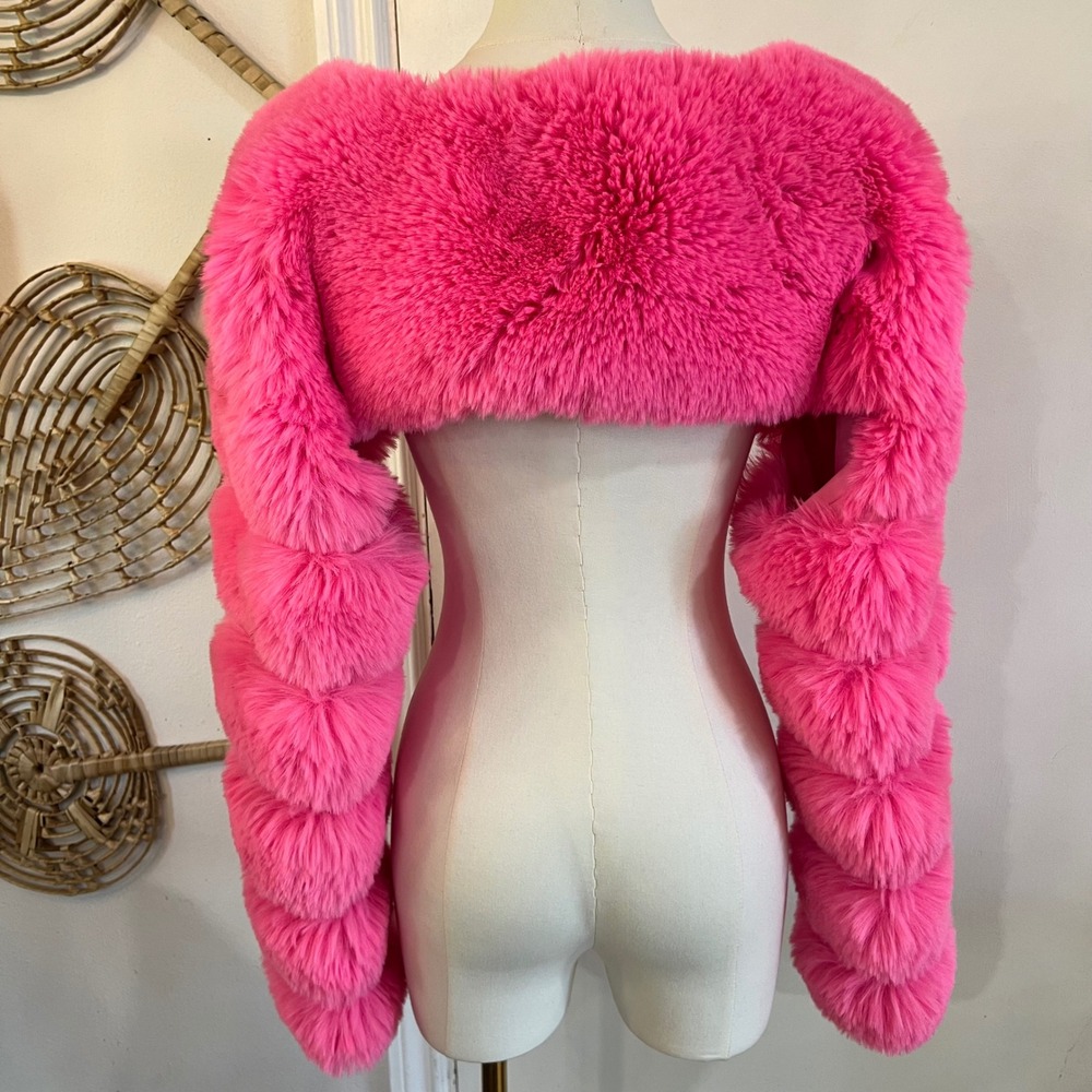Akira WoWo Pink Faux Fur Shrug Bolero Barbiecore Festival Glam Statement Piece - Picture 5 of 6